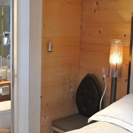 צרמט Backstage Hotel Chalet Rooms מראה חיצוני תמונה